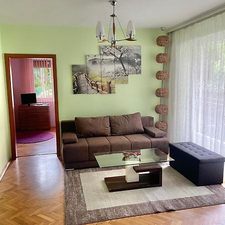 בורגאס Sea Garden Plaza Apartment - Free Parking מראה חיצוני תמונה